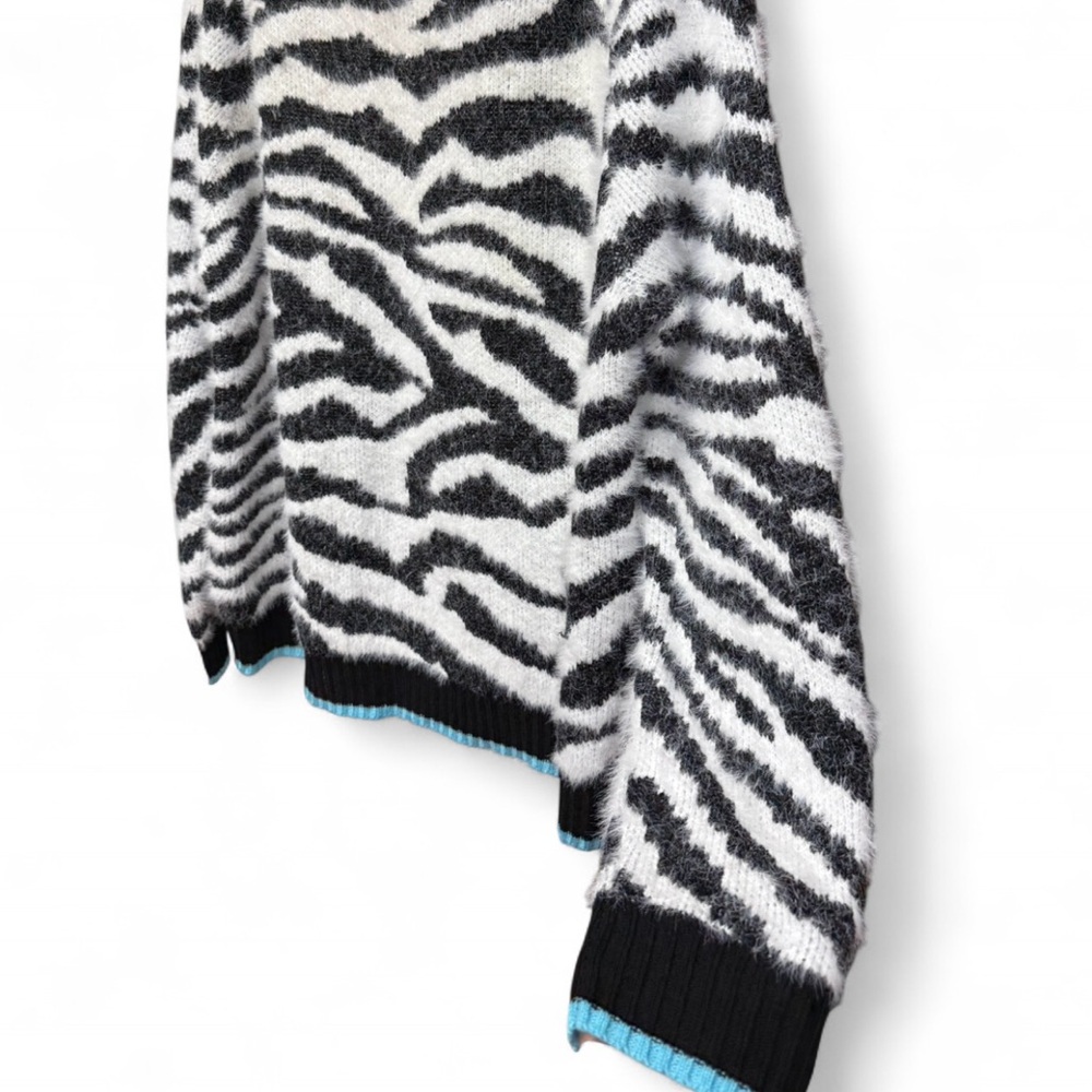 No Boundaries Black and White Zebra Sweater - Picture 3 of 6